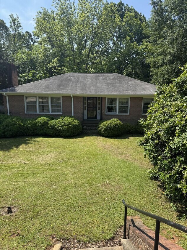 Primary Photo - Fantastic Location & Price