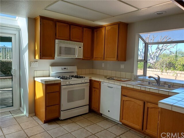 Foto del edificio - 27575 Niguel Village Dr