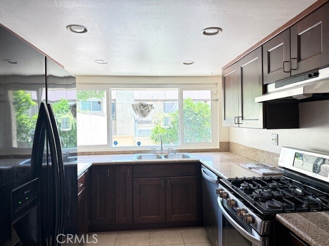 Building Photo - 676 Parkwood Ln