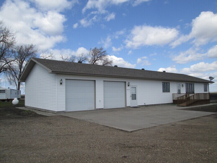 Foto principal - 3579 27th St NE