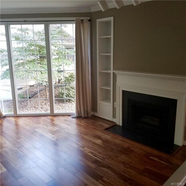 Building Photo - 1781 Raintree Commons Dr