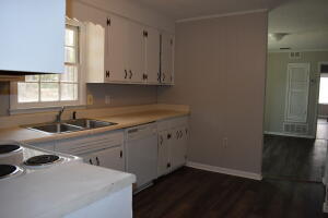 Building Photo - 2210 Mura Dr