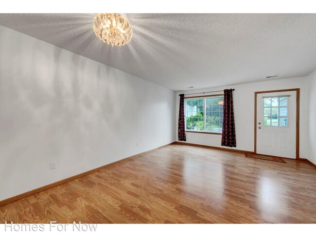 Building Photo - 2 br, 1.5 bath House - 2025 Southcross Dri...