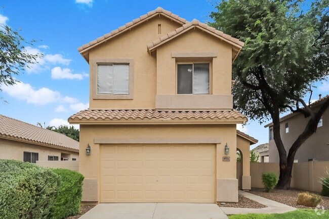 Building Photo - 4036 W Buckskin Trail