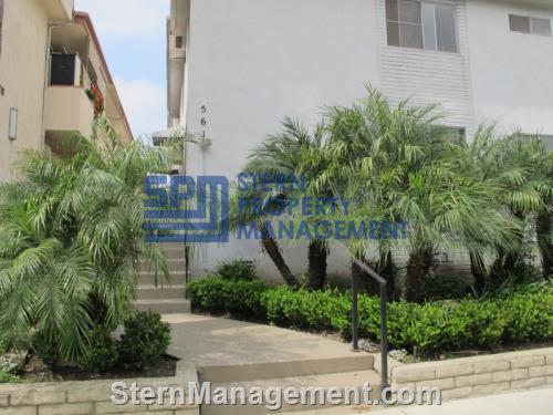 Foto del edificio - 561 N. Orlando Avenue