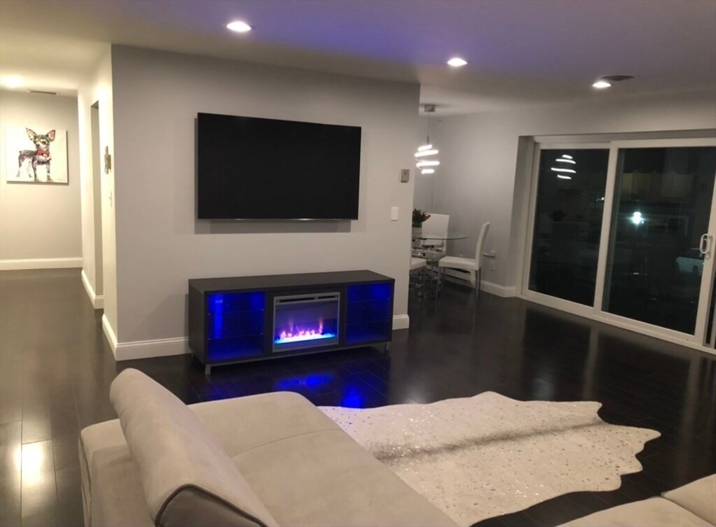 1206 Greendale Ave Unit 219, Needham, MA 02492 Condo for Rent in