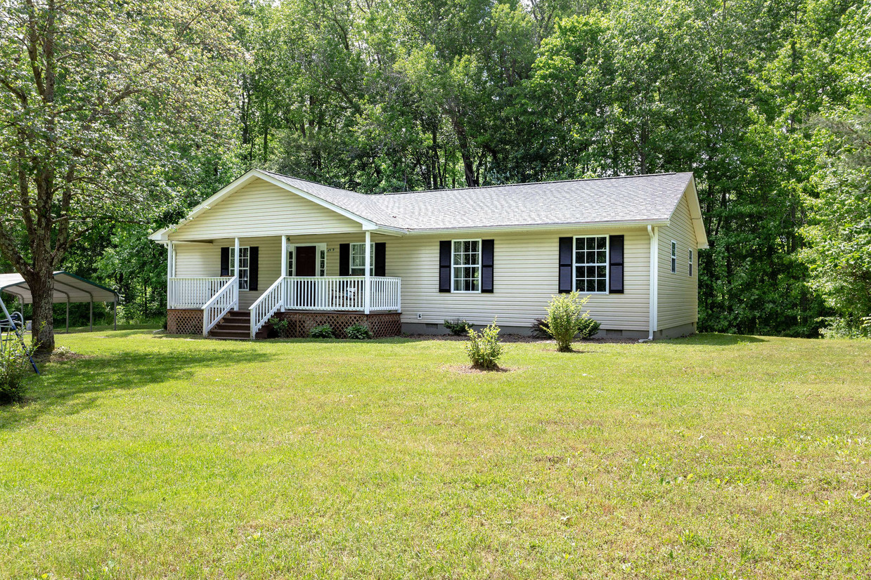 Primary Photo - 4959 Three Chopt Road