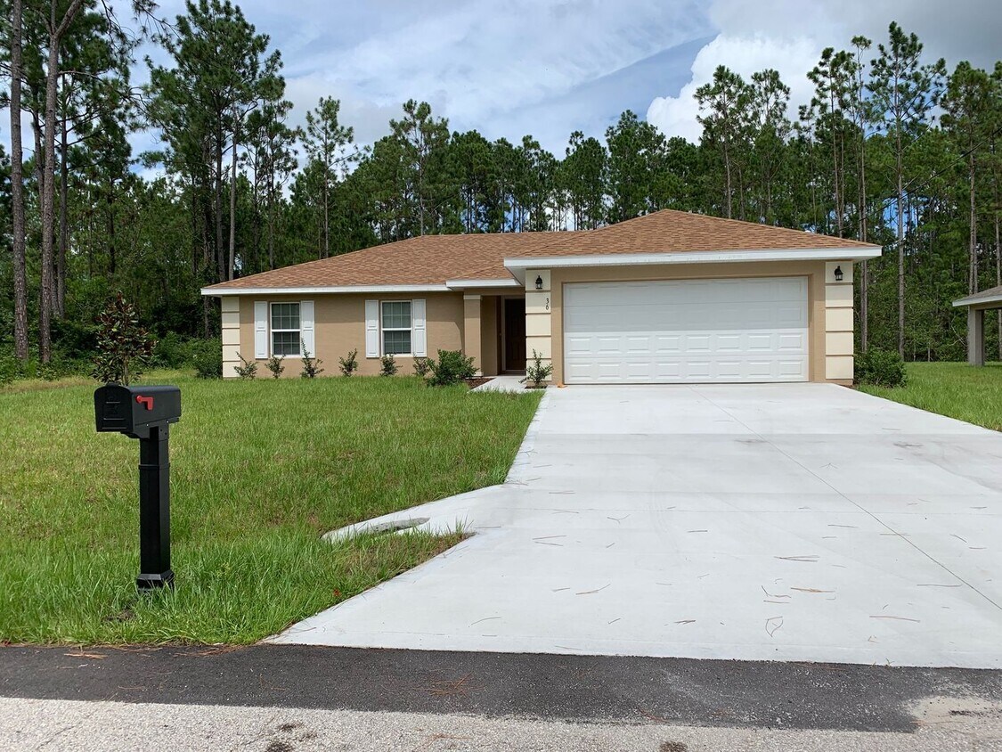 Foto principal - Like new 3/2/2 on fresh water canal