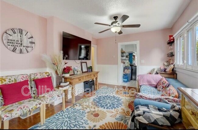 Foto del edificio - 817 W Palmyra Ave