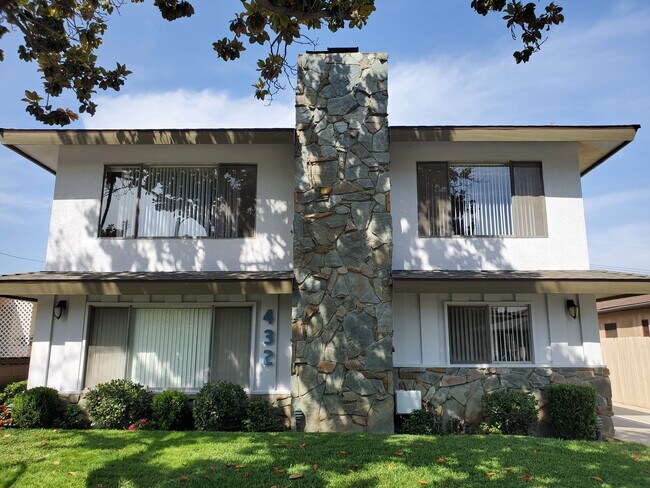 Foto del edificio - 432 N Monterey St