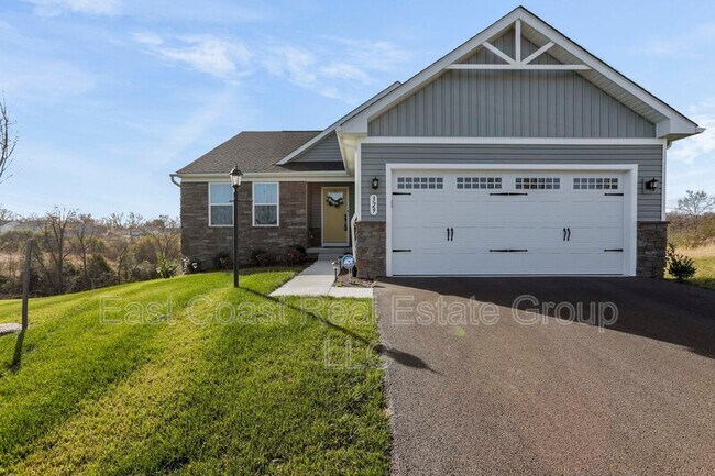 Building Photo - 329 Bookers Ct