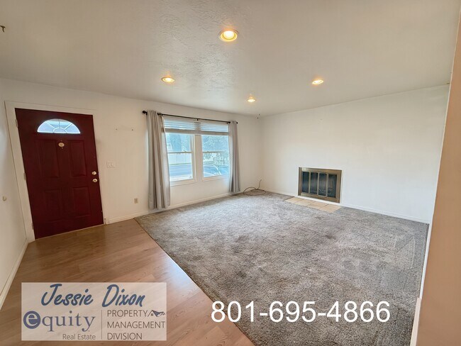 Building Photo - 999 N 3000 W