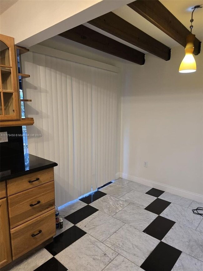 Foto del edificio - 7510 SW 152nd Ave