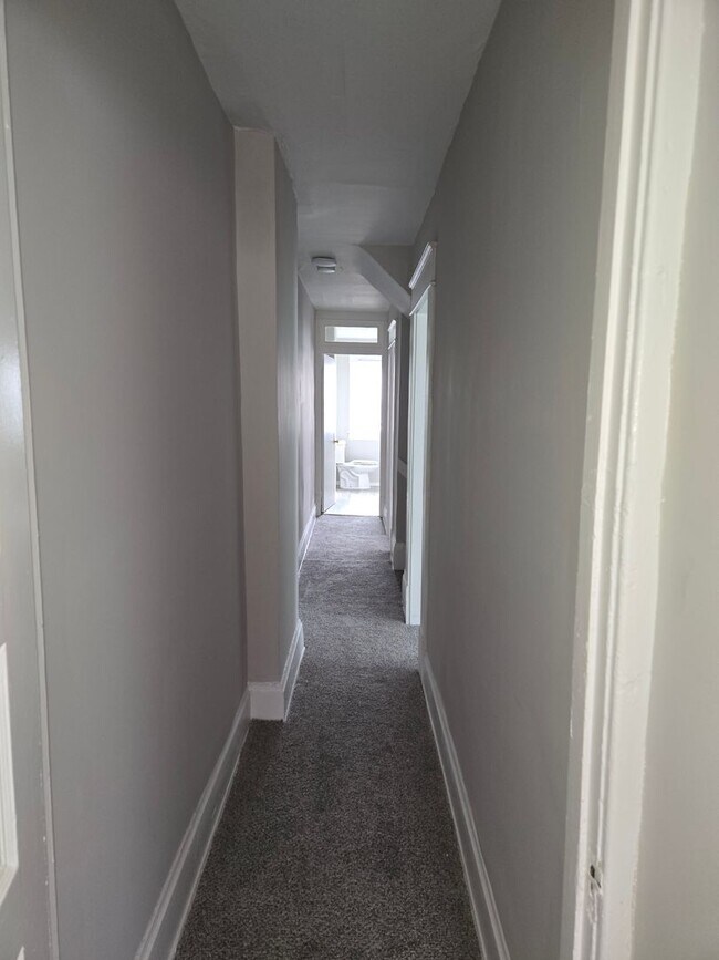 Foto del edificio - NCH - 646-648 Carpenter St.