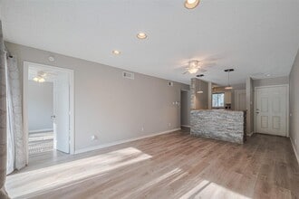 Building Photo - 12100 Melville Dr Building Photo - 12100 Melville Dr