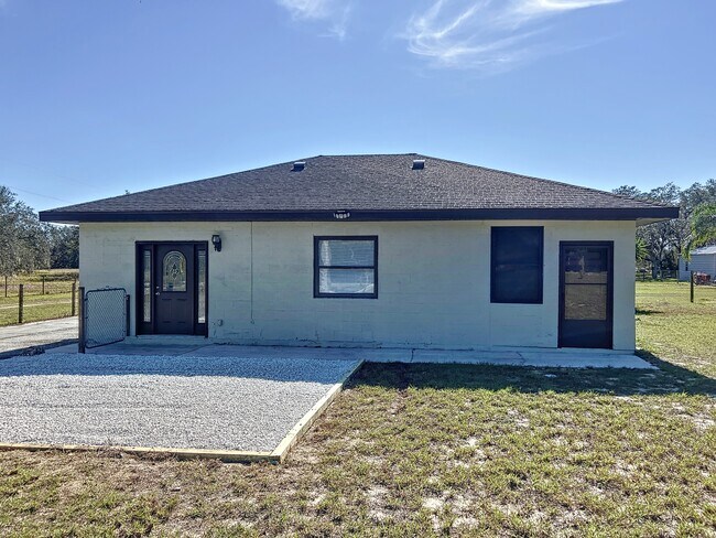 Building Photo - Coyer Rd Unit A