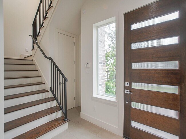 Foto del edificio - 2004 Rosedale St