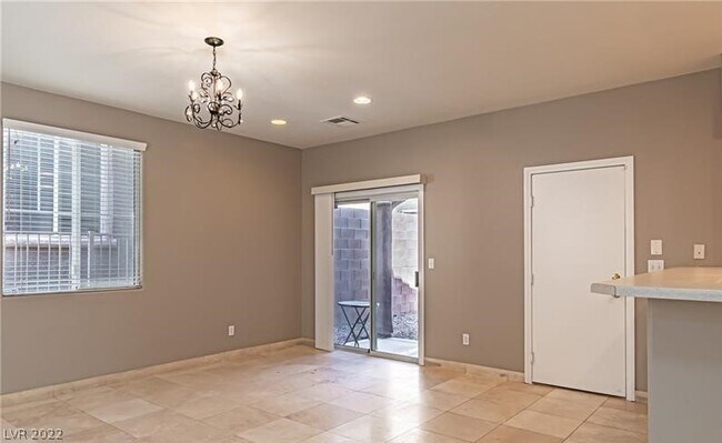Building Photo - 9813 W Spinnaker Creek Ave