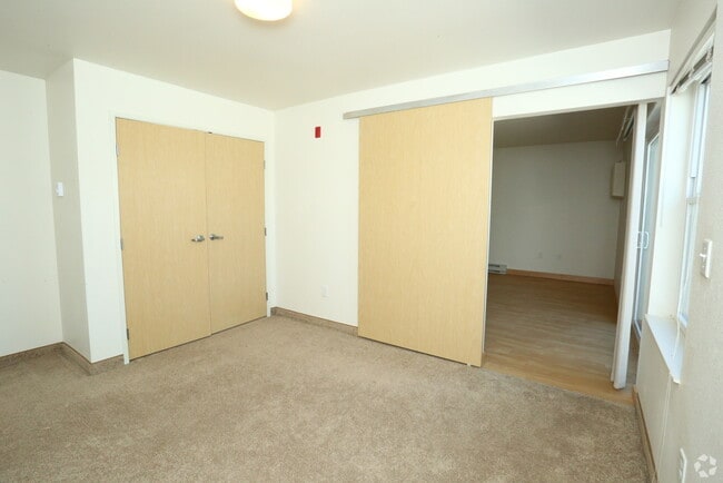 Interior Photo - Badlands Apartments II