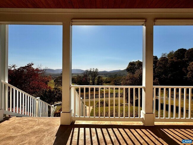 Foto del edificio - 3834 Thomas Dairy Ln