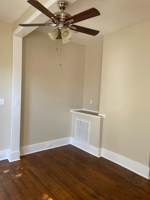 Foto del edificio - 3200-3212 E 5th Ave