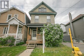 Building Photo - 341 Parkdale Ave