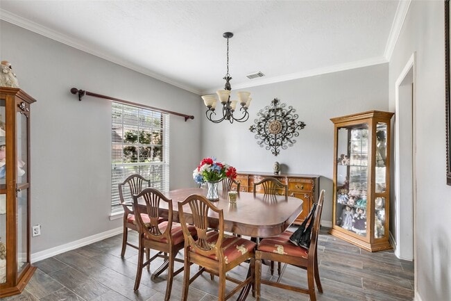 Foto del edificio - 2907 Silverberry Trail