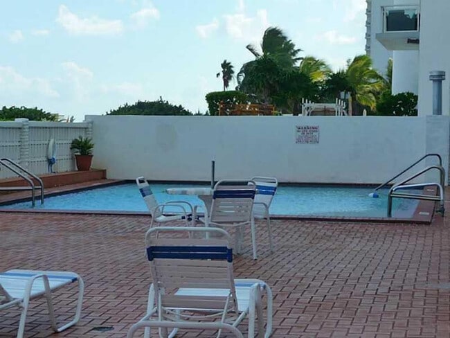 Building Photo - 6969 Collins Ave