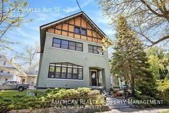 Building Photo - 332 Charles Ave SE Building Photo - 332 Charles Ave SE