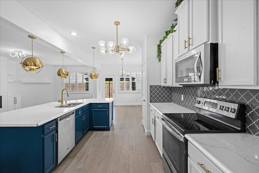 Foto principal - 1223 Mallard Creek Dr