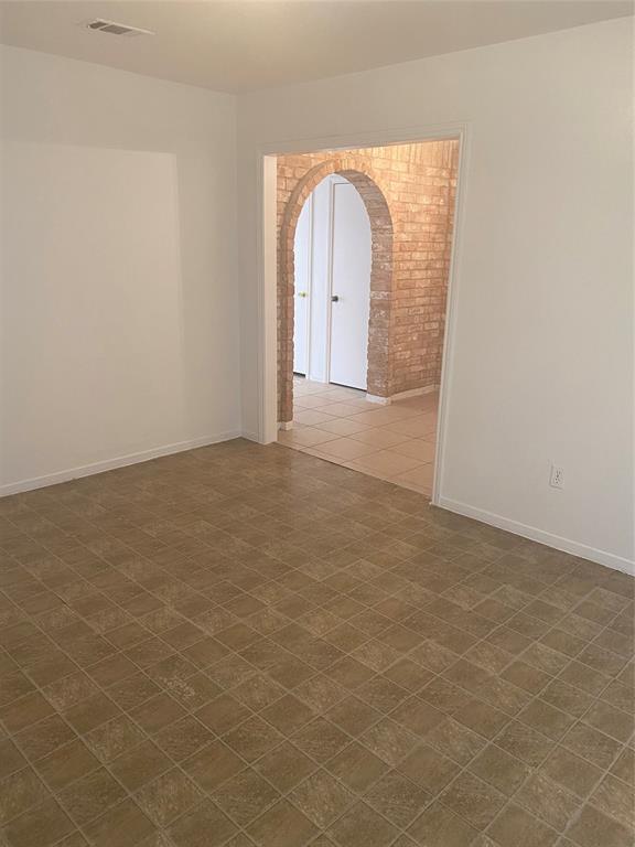 Foto del edificio - 12407 Spring Grove Dr