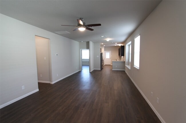 Foto del edificio - 24518 Lorenzo Glaze Trail