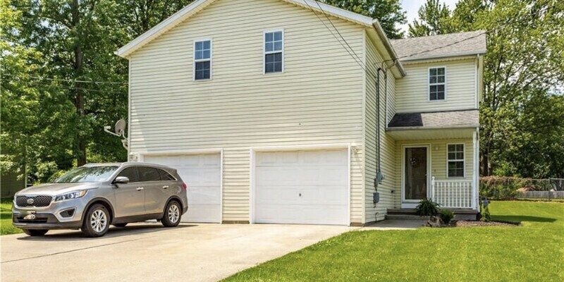 Primary Photo - 5044 Clifton Ave