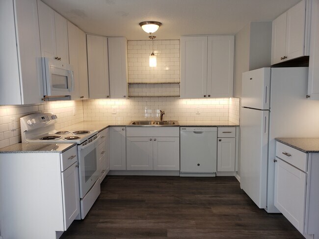Foto del edificio - 7401 E 107th St