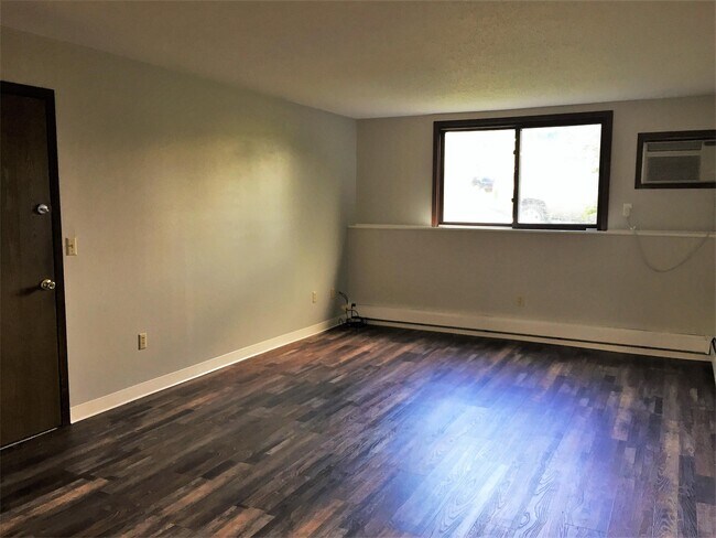 Foto del edificio - 1049 5th Ave NW