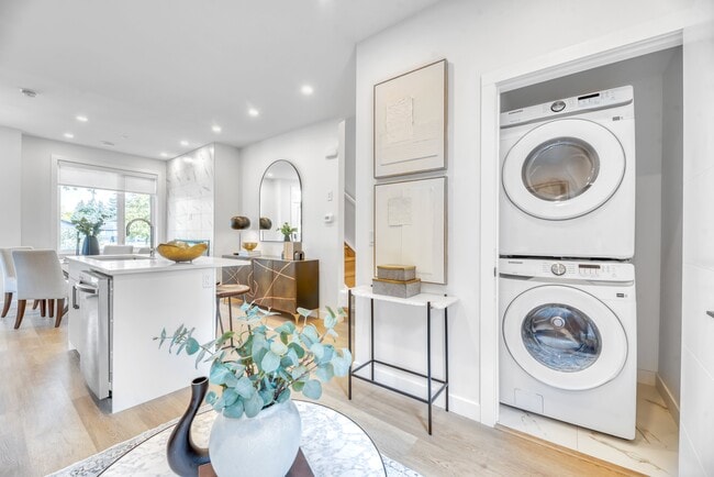 Building Photo - The Towns @ Trail31