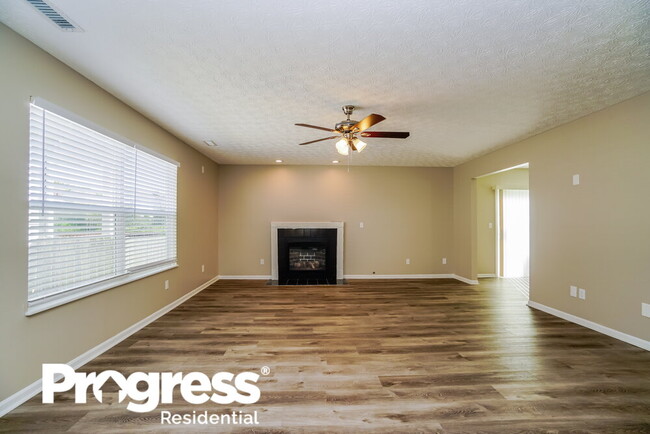 Building Photo - 5813 Lonerise Ln
