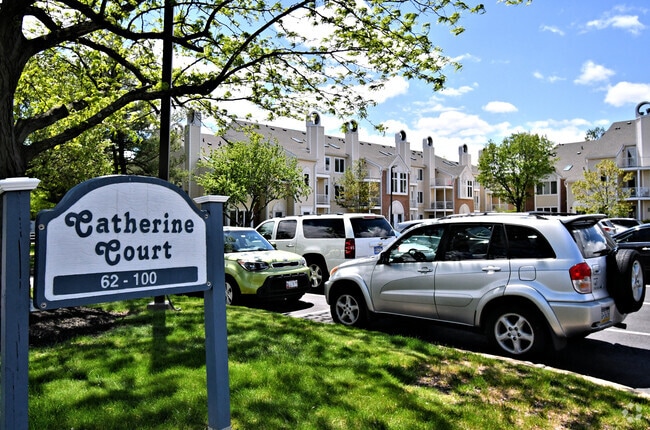 Building Photo - 90 Catherine Ct