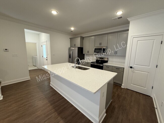 Building Photo - 620 Cottage Grv Cir