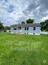 Building Photo - 212 N Edison St