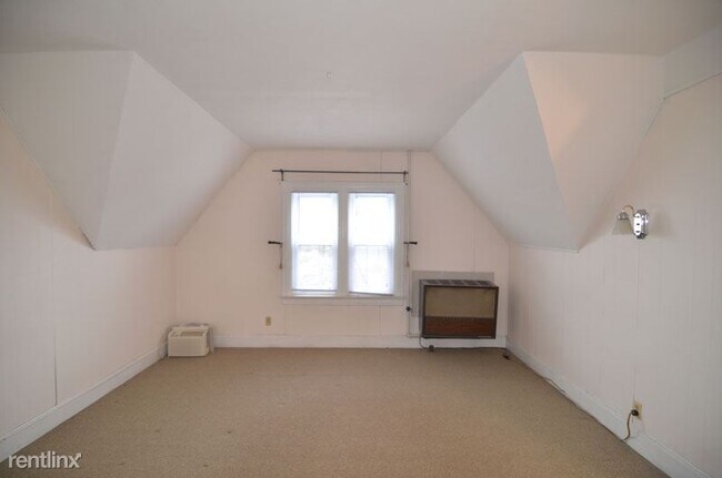 Building Photo - 100 Elmgrove Ave