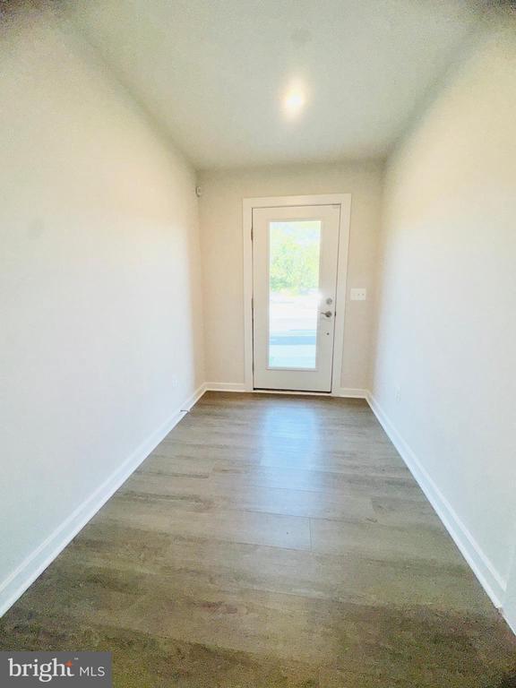 Foto principal - 1165 Herndon Pkwy