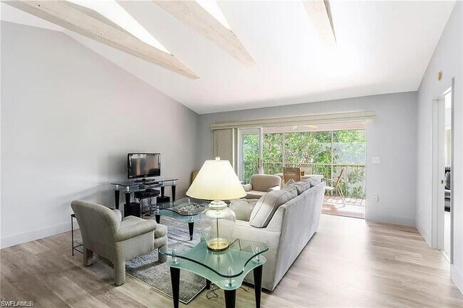 Building Photo - 5635 Turtle Bay Dr