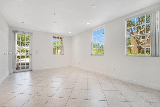 Building Photo - 480 SW 147th Ave