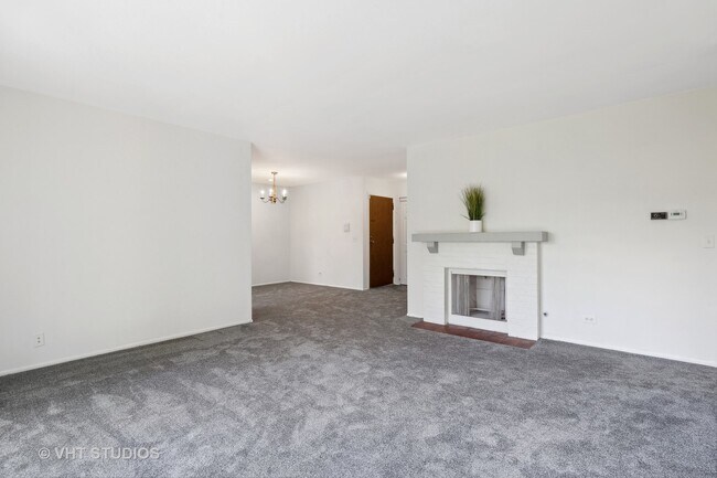 Building Photo - 276 Stonehill Ln