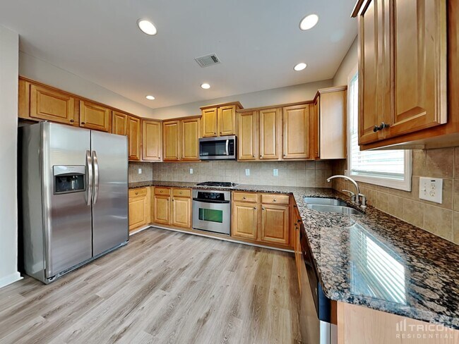 Building Photo - 632 Talon View Court Auburn GA