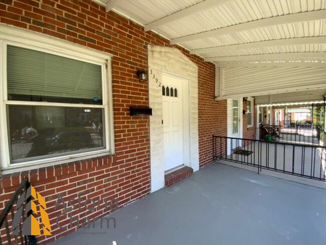 Building Photo - 2 Bedroom Home with Finished Basement Near St. Agnes Hospital