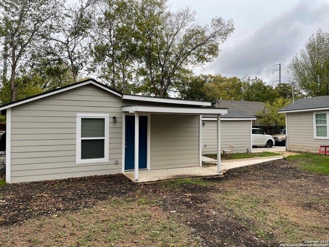 Building Photo - 1815 Santa Barbara St