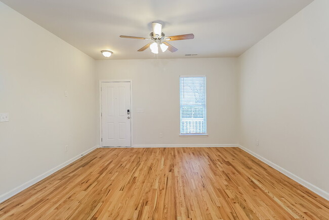 Building Photo - 7400 Gilead Rd