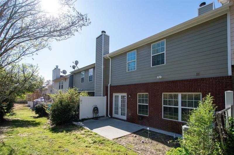 Foto del edificio - 355 Creek Manor Way